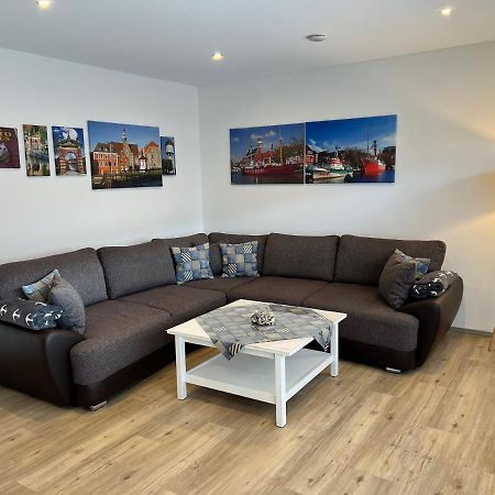 Ferienwohnung Wippsteert - 5 Sterne - Mit Balkon Und Pkw Stellplatz Emden Bagian luar foto