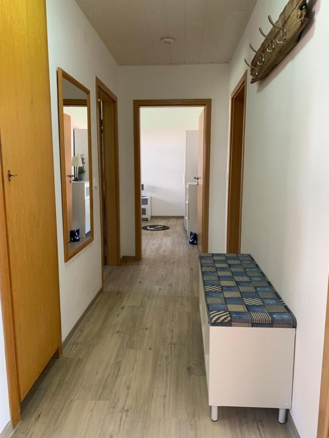 Ferienwohnung Wippsteert - 5 Sterne - Mit Balkon Und Pkw Stellplatz Emden Bagian luar foto