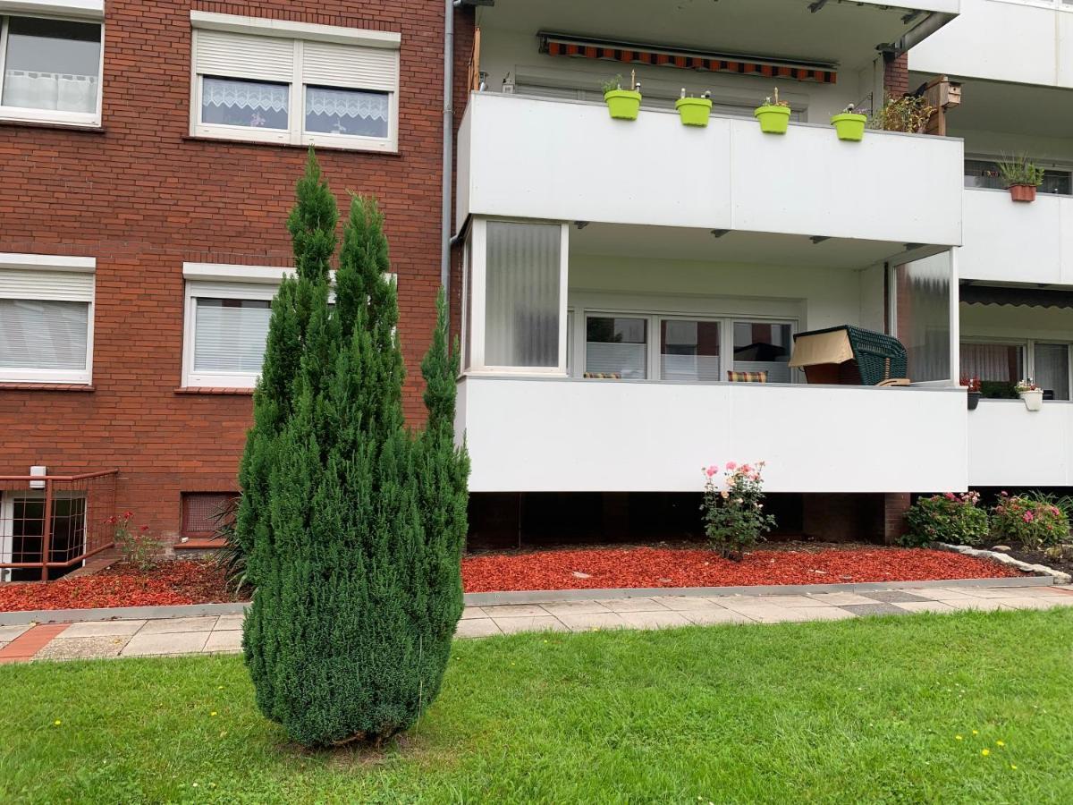 Ferienwohnung Wippsteert - 5 Sterne - Mit Balkon Und Pkw Stellplatz Emden Bagian luar foto